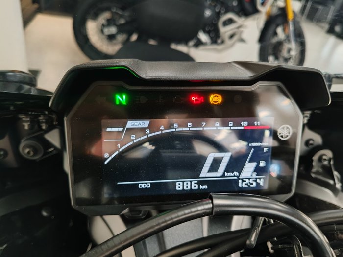 2025 YAMAHA YZF-R7LA Black