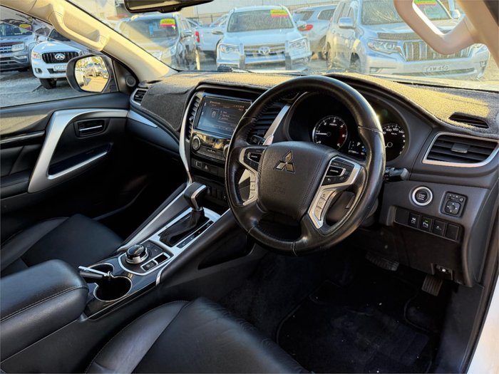 2019 MITSUBISHI PAJERO SPORT BLACK EDITION SAM (4x4) 7 SEAT