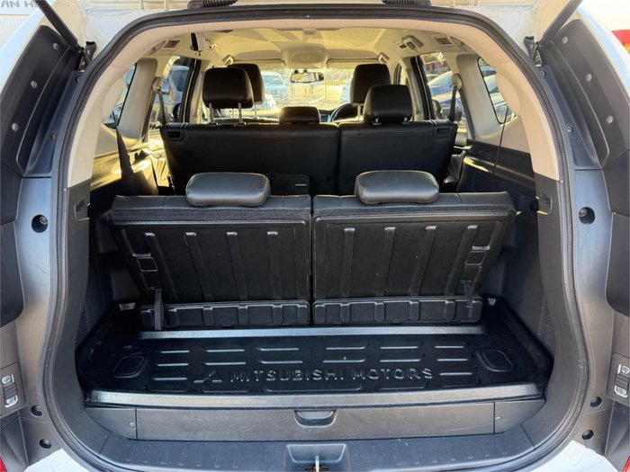 2019 MITSUBISHI PAJERO SPORT BLACK EDITION SAM (4x4) 7 SEAT