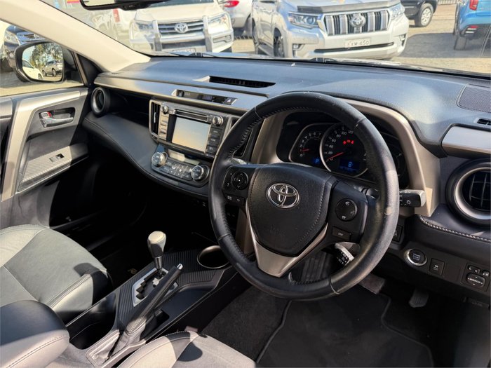 2014 TOYOTA RAV4 CRUISER (4x4)