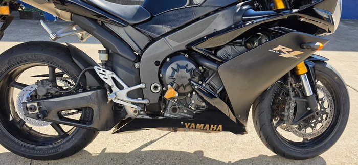 2008 Yamaha YZF-R1 Black