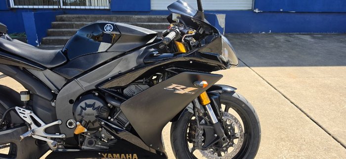 2008 Yamaha YZF-R1 Black