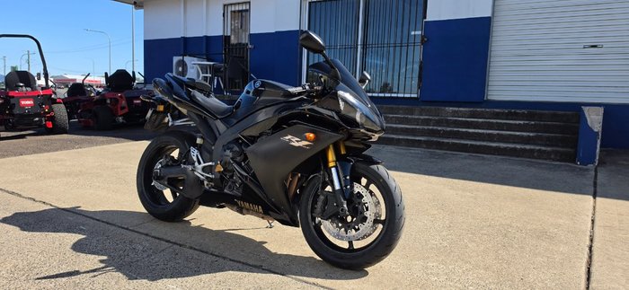 2008 Yamaha YZF-R1 Black
