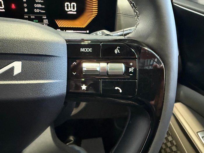 2026 Kia Carnival S HEV