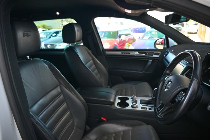 2015 Volkswagen Touareg V8 TDI R-Line