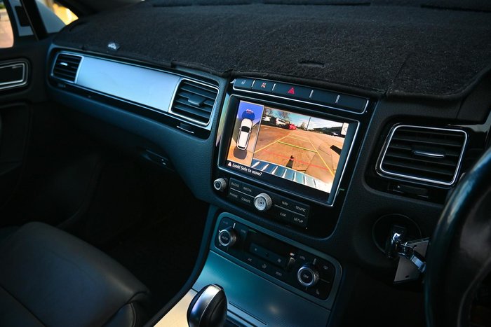 2015 Volkswagen Touareg V8 TDI R-Line