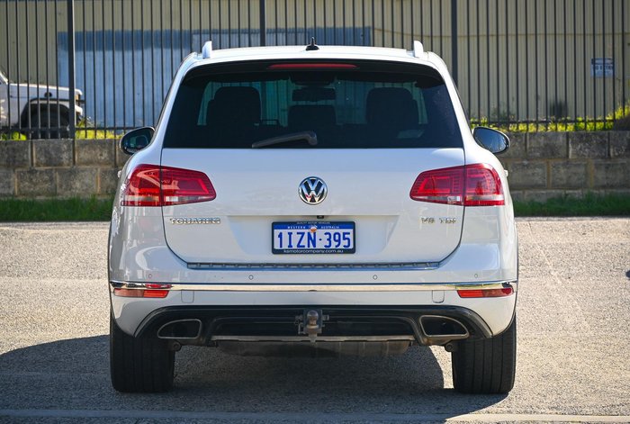 2015 Volkswagen Touareg V8 TDI R-Line