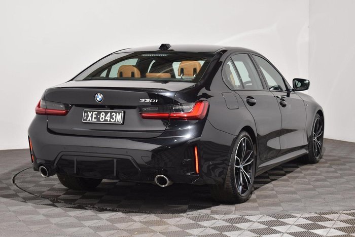 2022 BMW 3 Series 330i M Sport