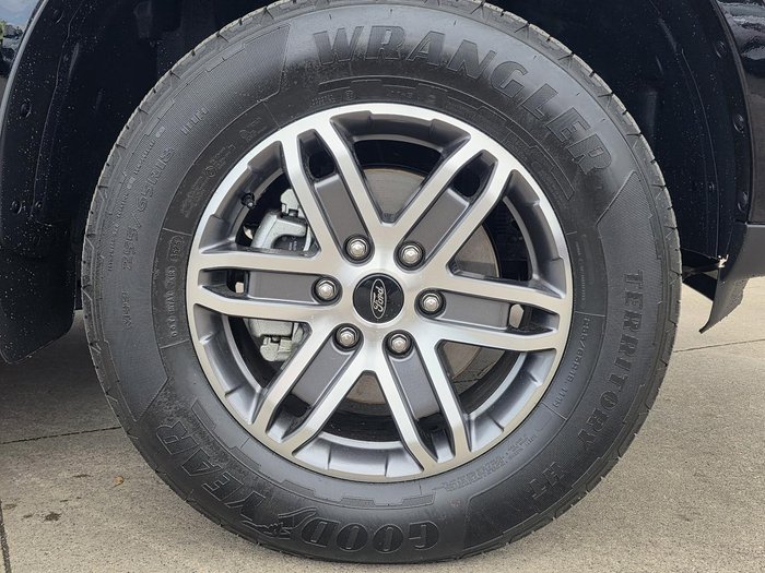 2025 Ford Everest Trend