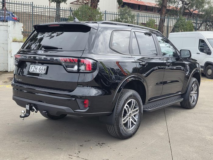 2025 Ford Everest Trend