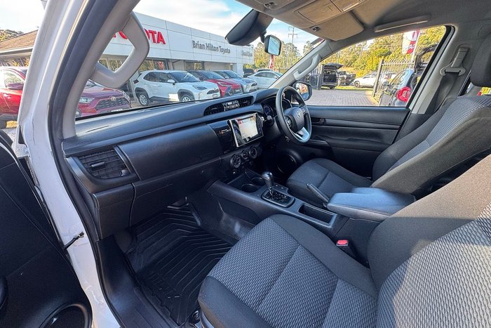 2020 Toyota Hilux Workmate