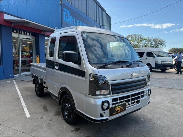 2025 Suzuki Carry