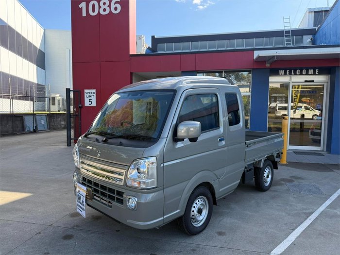 2025 Suzuki Carry