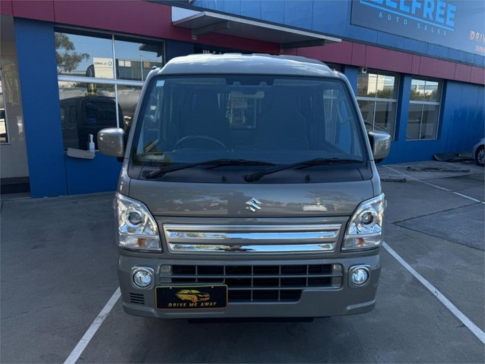 2025 Suzuki Carry X
