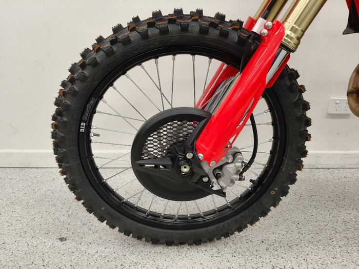 2026 Honda CRF450R Red
