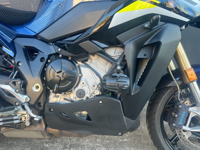 2025 BMW S 1000 XR BLUE