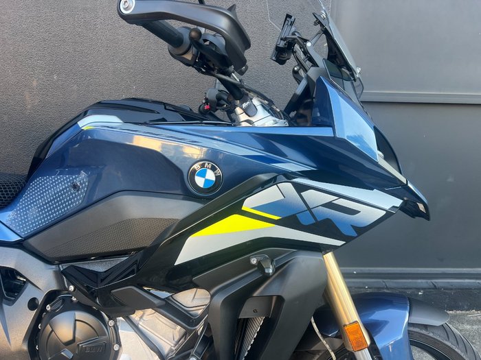 2025 BMW S 1000 XR BLUE