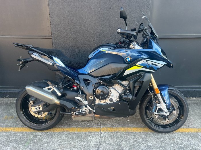 2025 BMW S 1000 XR BLUE