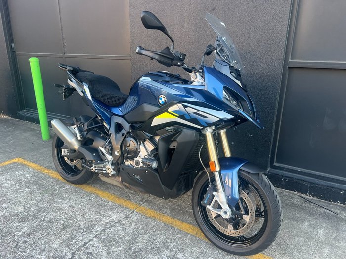 2025 BMW S 1000 XR BLUE