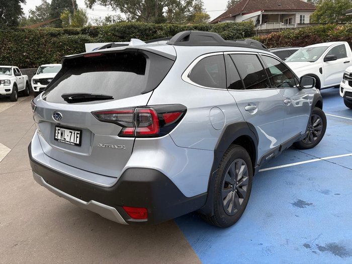 2025 Subaru Outback AWD