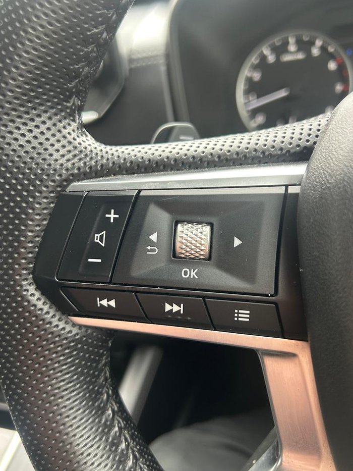 2022 Mitsubishi Outlander LS