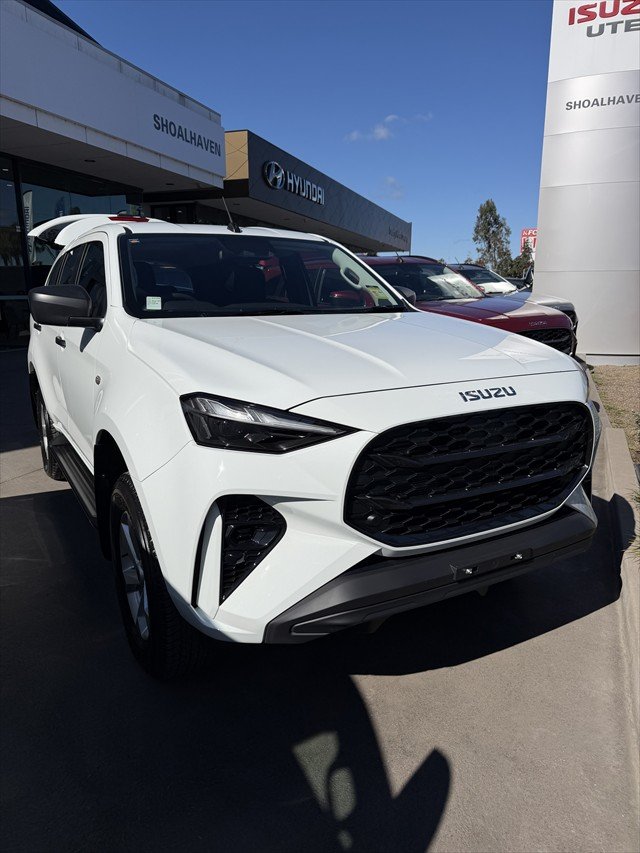 2026 Isuzu MU-X