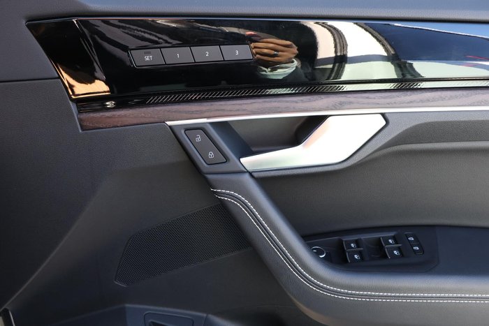 2024 Volkswagen Touareg 210TDI Elegance