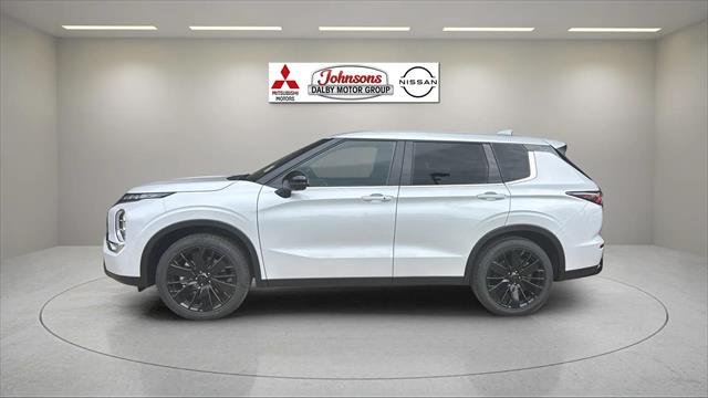 2026 Mitsubishi Outlander Black Edition