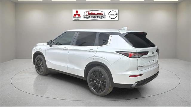 2026 Mitsubishi Outlander Black Edition