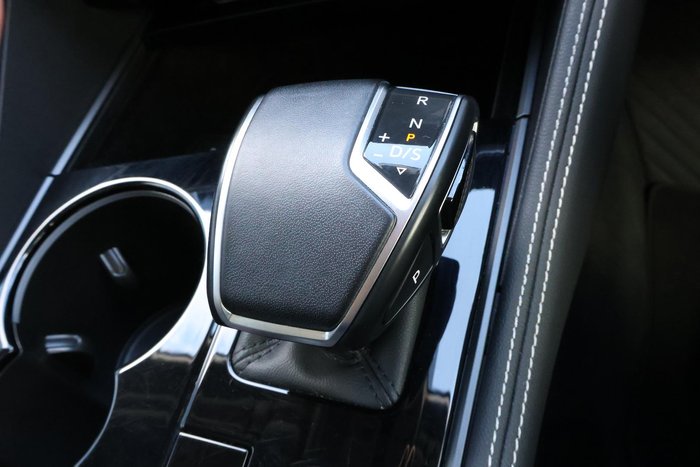 2024 Volkswagen Touareg 210TDI Elegance