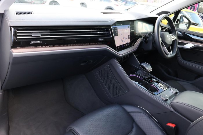 2024 Volkswagen Touareg 210TDI Elegance