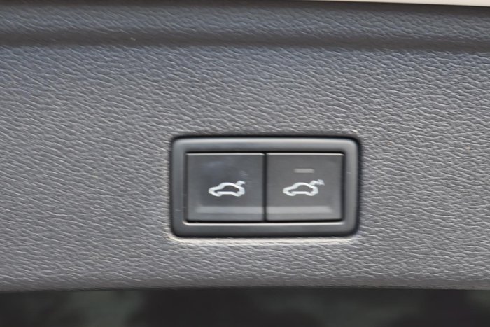 2024 Volkswagen Touareg 210TDI Elegance