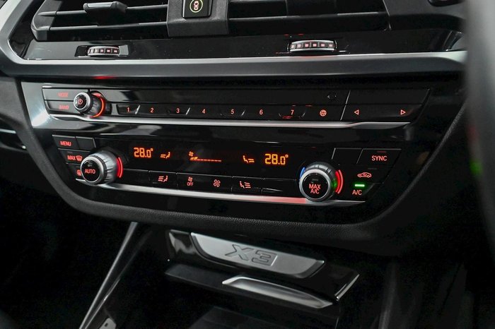 2019 BMW X3 sDrive20i