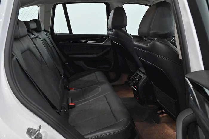 2019 BMW X3 sDrive20i