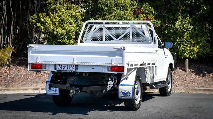 2023 Toyota Hilux SR