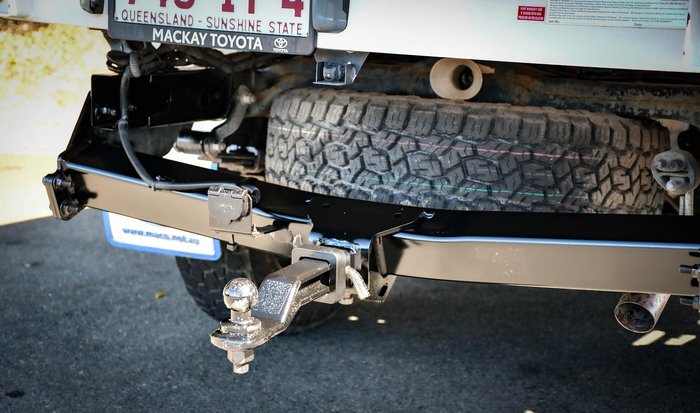 2023 Toyota Hilux SR