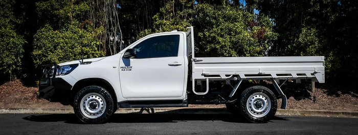 2023 Toyota Hilux SR