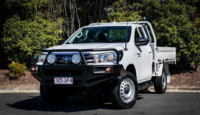 2023 Toyota Hilux SR