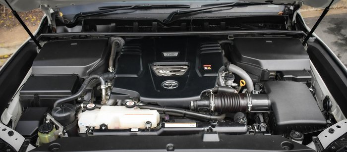 2022 Toyota Landcruiser VX