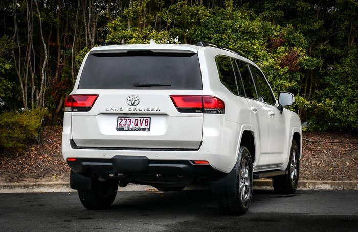 2022 Toyota Landcruiser VX