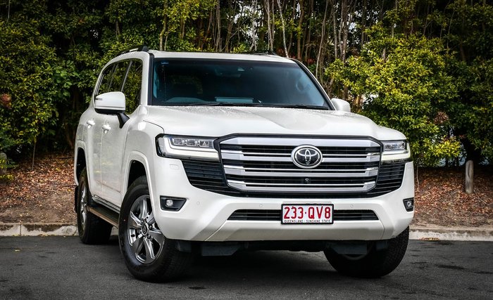 2022 Toyota Landcruiser VX