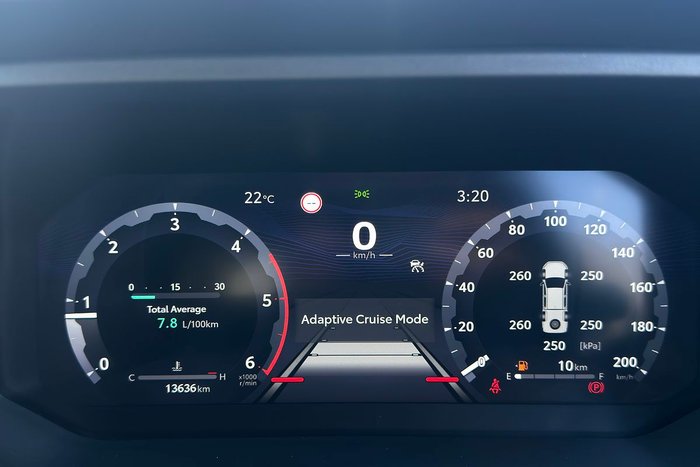 2025 Toyota Hilux SR5