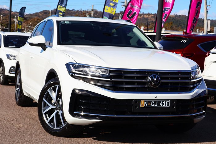 2024 Volkswagen Touareg