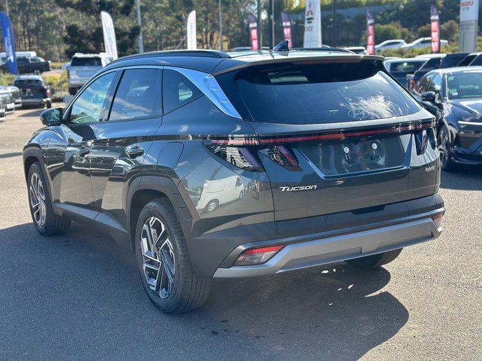 2026 Hyundai Tucson Hybrid Premium
