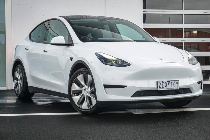 2022 Tesla Model Y Rear-Wheel Drive