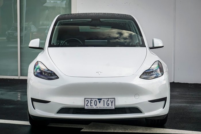 2022 Tesla Model Y Rear-Wheel Drive