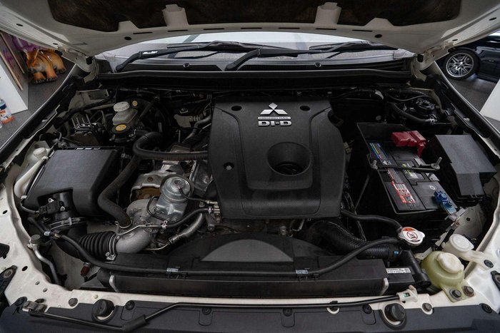 2016 Mitsubishi Pajero Sport