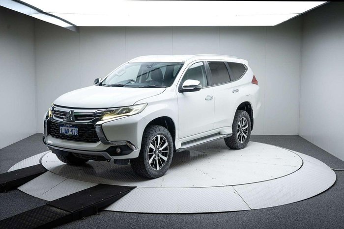 2016 Mitsubishi Pajero Sport
