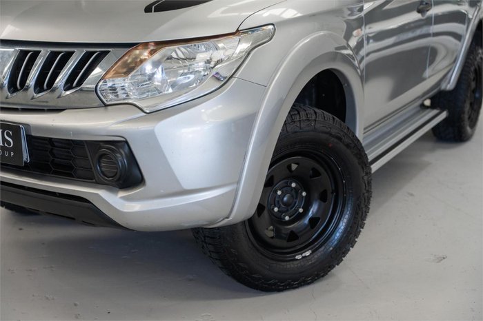 2015 Mitsubishi Triton GLX