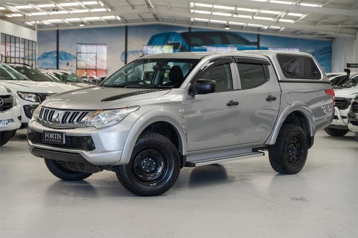 2015 Mitsubishi Triton